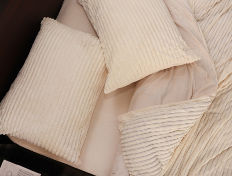 Евро-макси набор постельного белья 200*230 из Плюш Велюра №700-06 Черешенка™