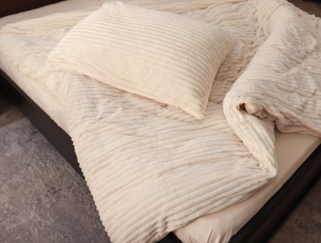 Полуторный набор постельного белья 160*200 из Плюш Велюра №700-06 Черешенка™