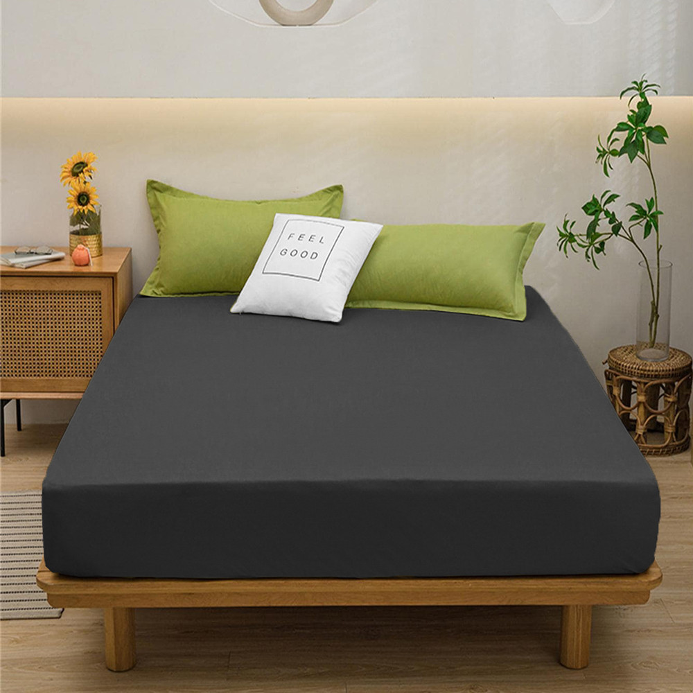 Простирадло на резинці (180*200*25) чорне №1032