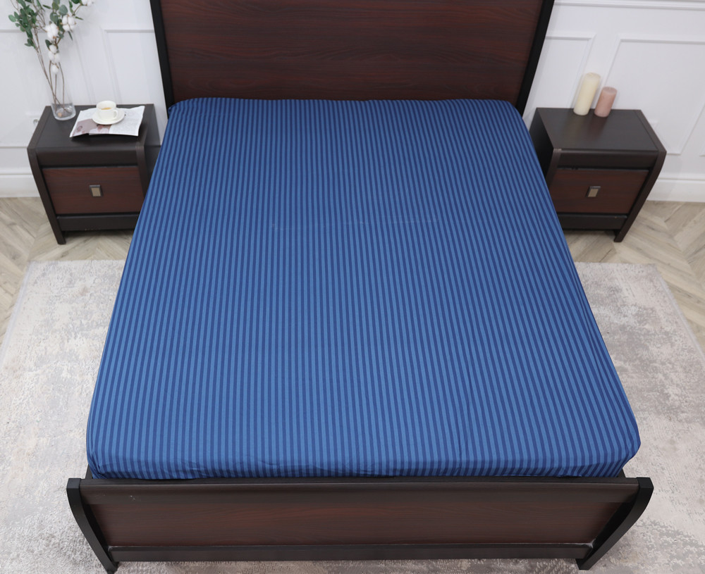 Простынь на резинке (90*200*25) в полоску синяя №10033