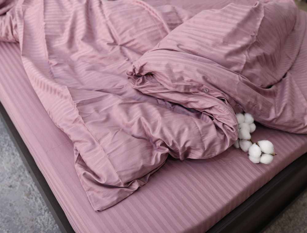 Сімейний набір постільної білизни зі Страйп Сатину №17-1511 Черешенка™