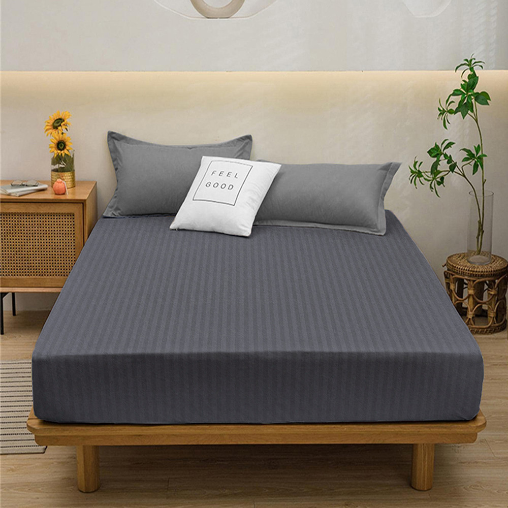 Простынь на резинке (160*200*25) серая полоска №7756