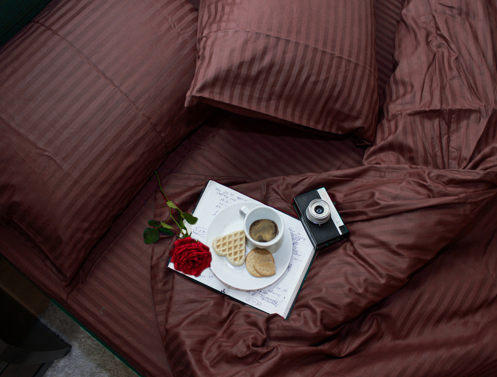 Двоспальний набір постільної білизни 180*220 зі Страйп Сатину №541420 KRISPOL™