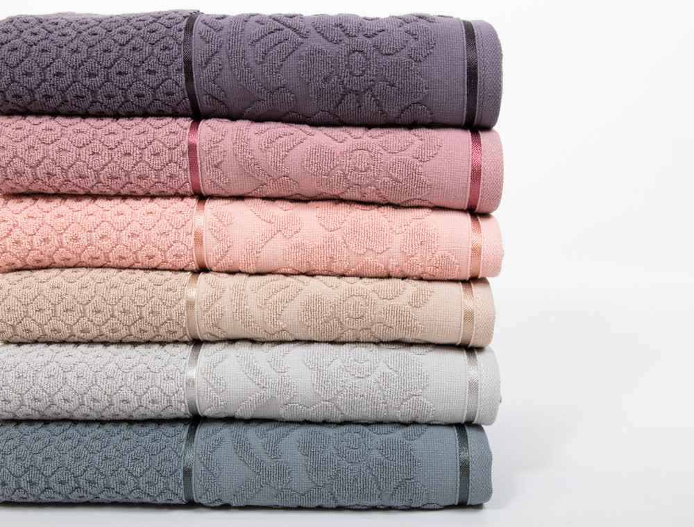 Комплект махрових банних рушників CESTEPE DORE (140*70)