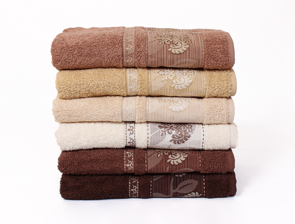 Комплект махрових банних рушників CESTEPE FOREVER (140*70)