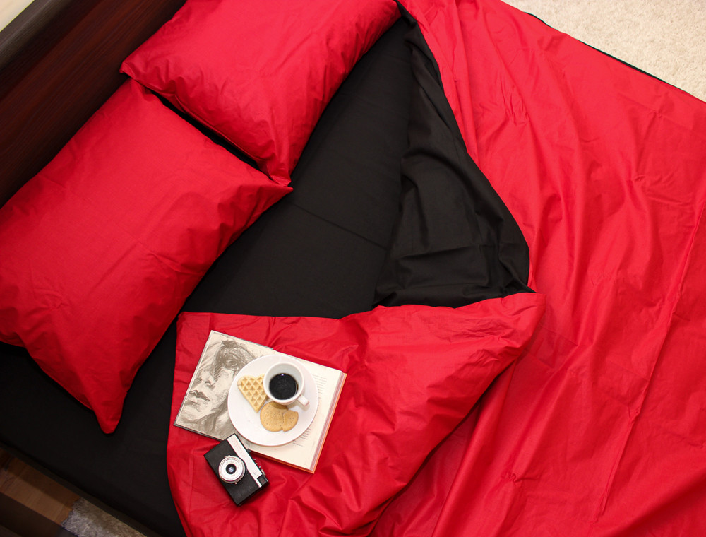 Сімейний набір однотонної постільної білизни із Бязі "Gold" №1540631AB Черешенька™