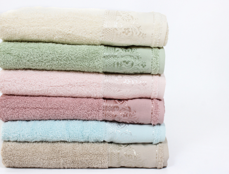 Комплект махрових банних рушників CESTEPE SARA (140*70)