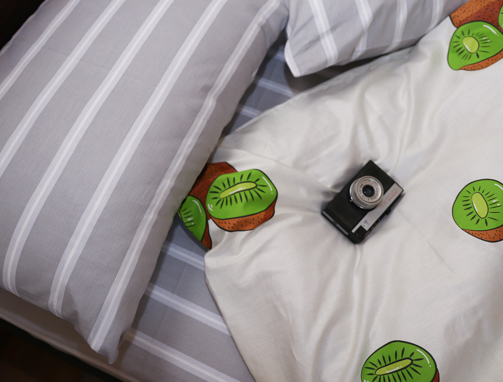 Евро макси набор постельного белья 200*220 из Сатина №019AB Черешенка™