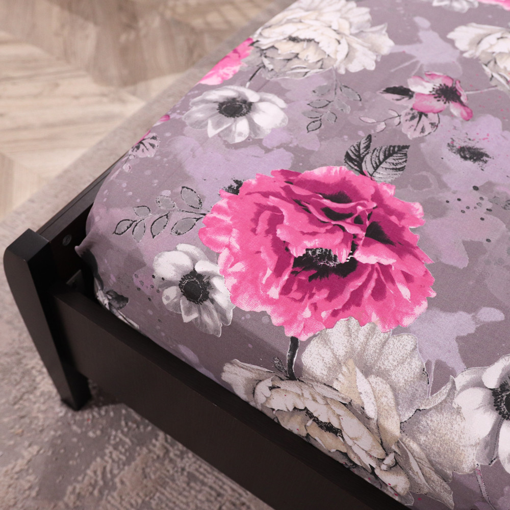 Простыня на резинке (160*200*25) серая с цветочным принтом №667785