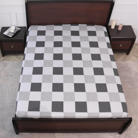 Простынь на резинке (160*200*25) серого цвета в клетку №665350