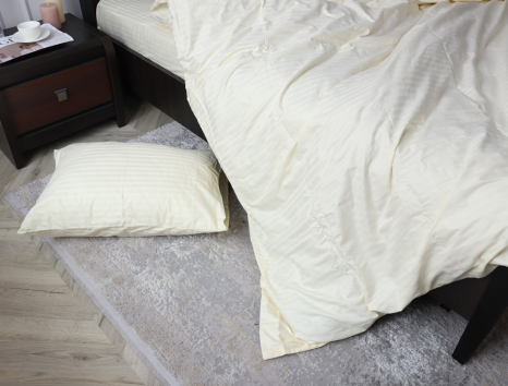 Полуторний набір постільної білизни 150*220 зі Страйп Сатину №11-0507 Черешенка™