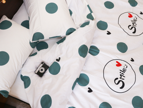 Полуторный набор постельного белья 150*220 из Сатина №831 Черешенка™