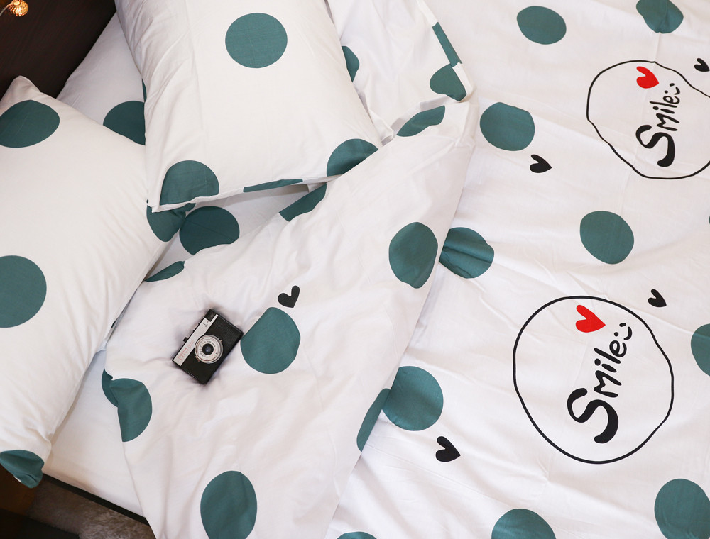 Полуторный набор постельного белья 150*220 из Сатина №831 Черешенка™