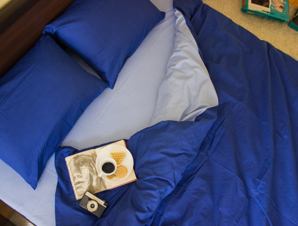 Евро макси набор однотонного постельного белья 200*220 из Бязи "Gold" №15752AB Черешенка™