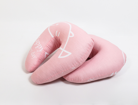 Дорожня подушка-рогалик для подорожей №60006