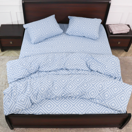 Полуторний набір постільної білизни з ромбами 150*220 із Бязі "Gold" №151506 Черешенька™