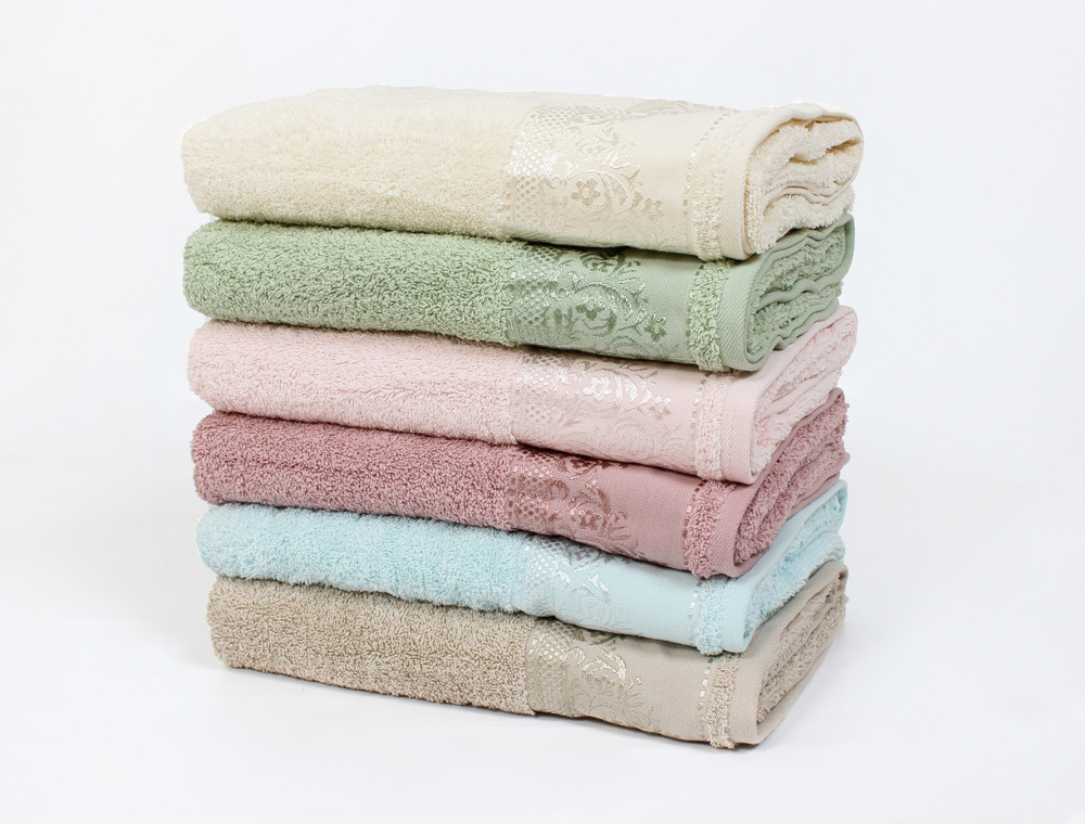 Комплект махрових банних рушників CESTEPE SARA (140*70)