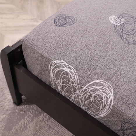 Простынь на резинке (160*200*25) серая с сердечками №668406