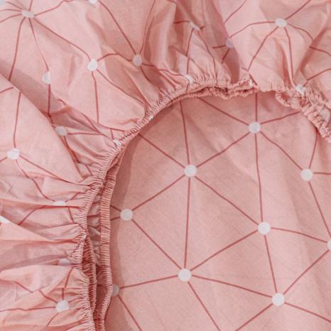 Простынь на резинке (140*200*25) розовая с геометрическим принтом №661507