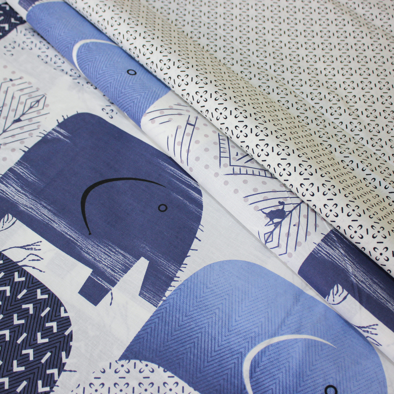 Ткань для постельного белья Бязь "Gold" Lux детская "Слон" GLB190 (A+B) - (50м+50м)