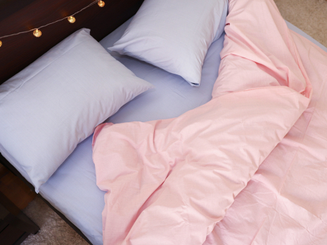 Сімейний набір однотонної постільної білизни із Бязі "Gold" №15566AB Черешенка™