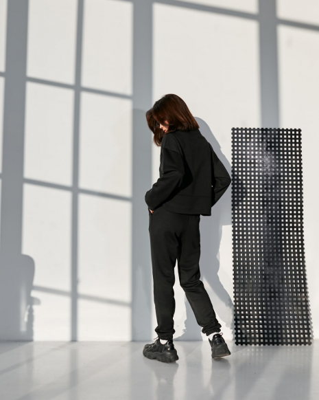 Жіночий костюм із джогерами (Розмір S) чорний №205_0021