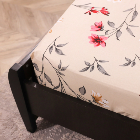 Простынь на резинке (180*200*25) бежевая с цветочным принтом №668199