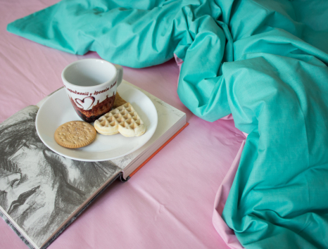 Сімейний набір однотонної постільної білизни із Бязі "Gold" №15753AB Черешенька™