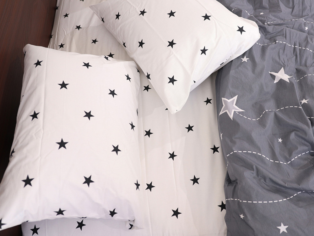 Сімейний набір постільної білизни із Сатину №44320AB Черешенка™