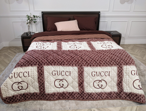 Двуспальное флисовое стёганое покрывало №55006