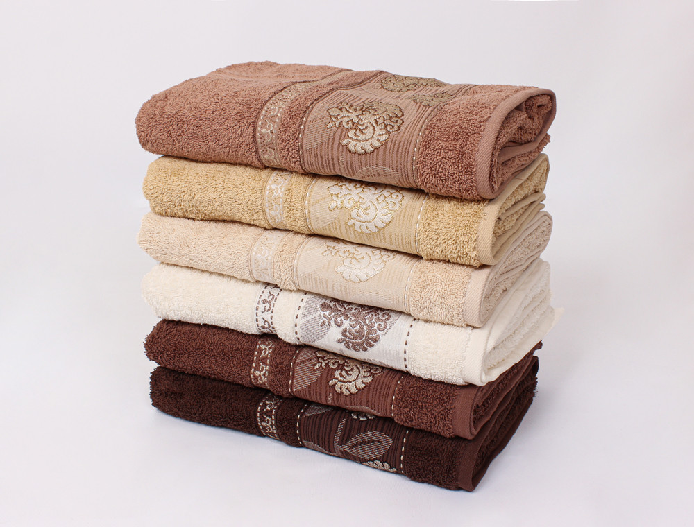 Комплект махрових банних рушників CESTEPE FOREVER (140*70)