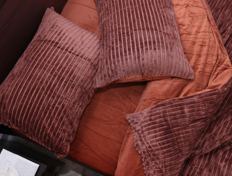 Полуторный набор постельного белья 160*200 из Плюш Велюра №700-04 Черешенка™