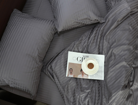 Полуторний набір постільної білизни 150*220 зі Страйп Сатину №18-5203 Черешенка™