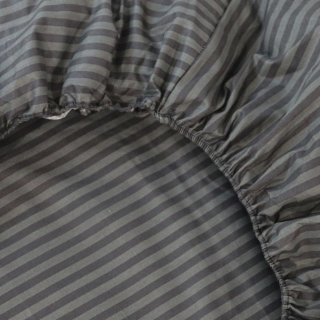 Простирадло на резинці (90*200*25) темно-зелене в смужку №661000