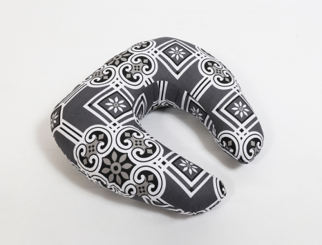 Дорожня подушка-рогалик для подорожей №60001