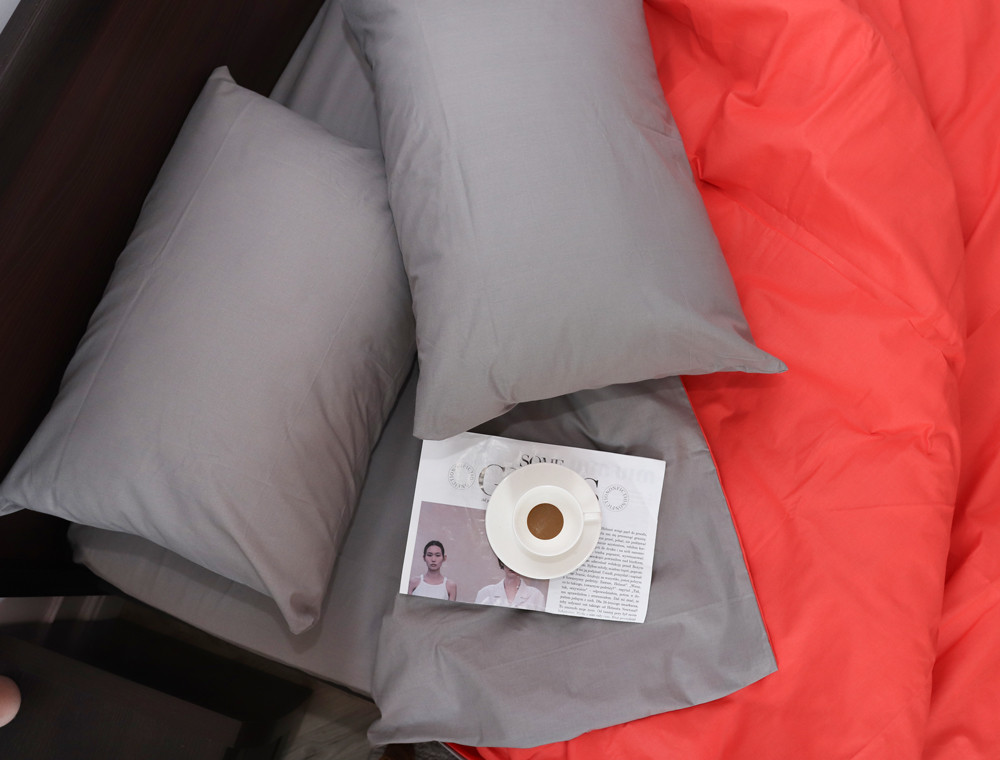 Евро макси набор однотонного постельного белья 200*220 из Бязи "Gold" №153070AB Черешенка™