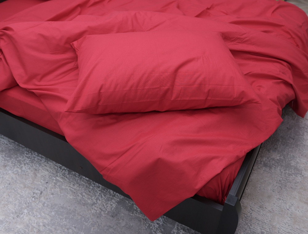 Полуторный набор однотонного постельного белья 150*220 из Бязи "Gold" №151069 Черешенка™