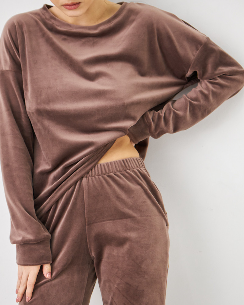 Жіночий велюровий костюм (Розмір L) шоколад №20222151