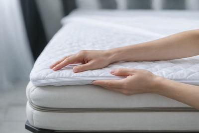 простыня для матраса с топпером